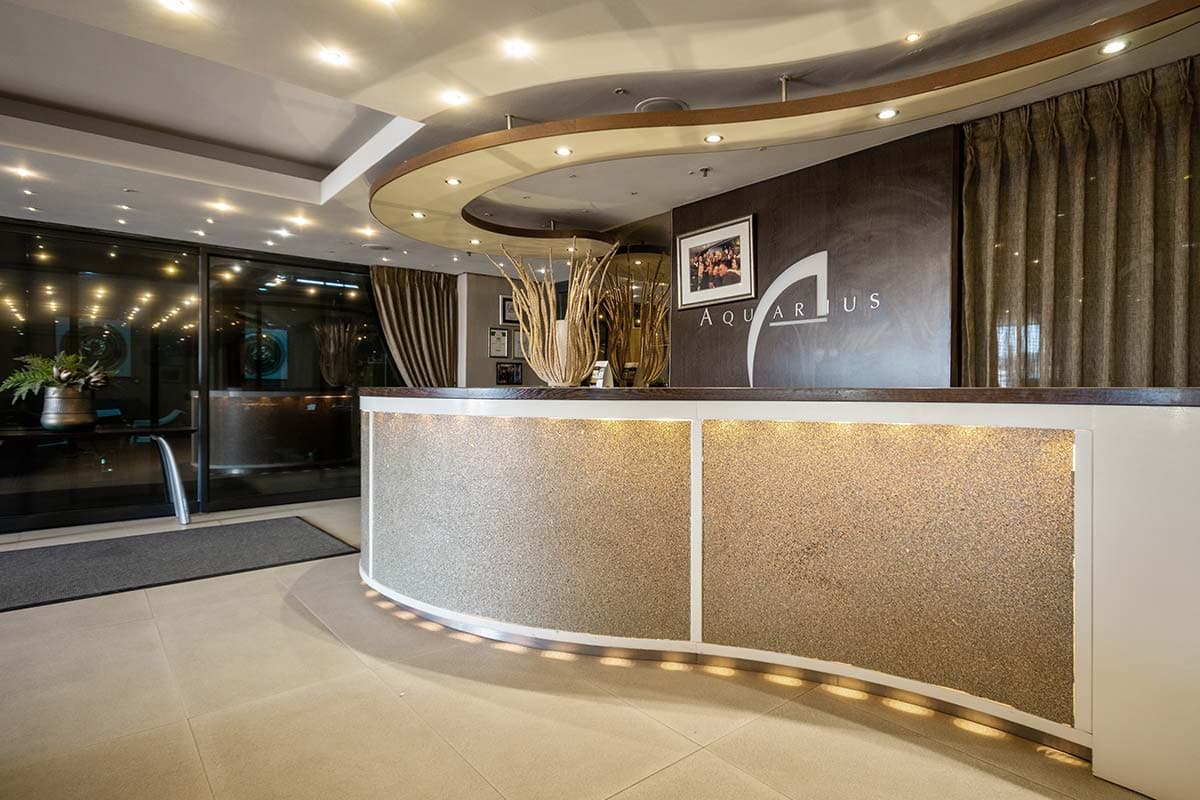Aquarius Luxury Suites living