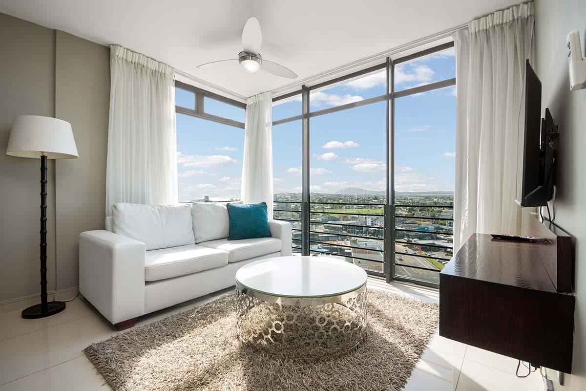 One Bedroom Luxury Suite — photo 5