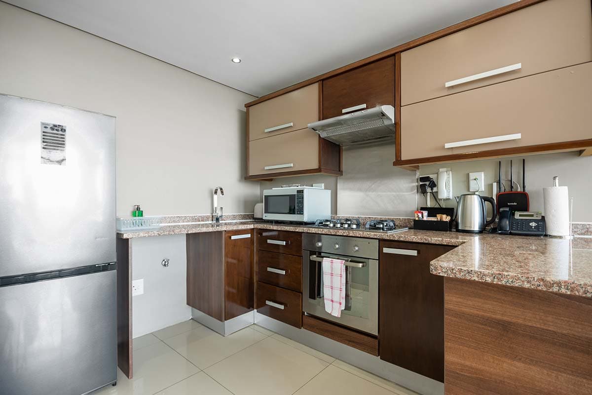 One Bedroom Luxury Suite — photo 9