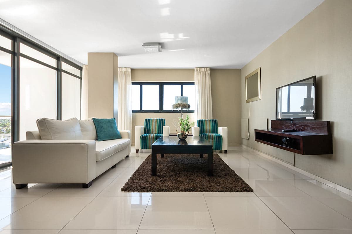 Three Bedroom Deluxe Suite — photo 4