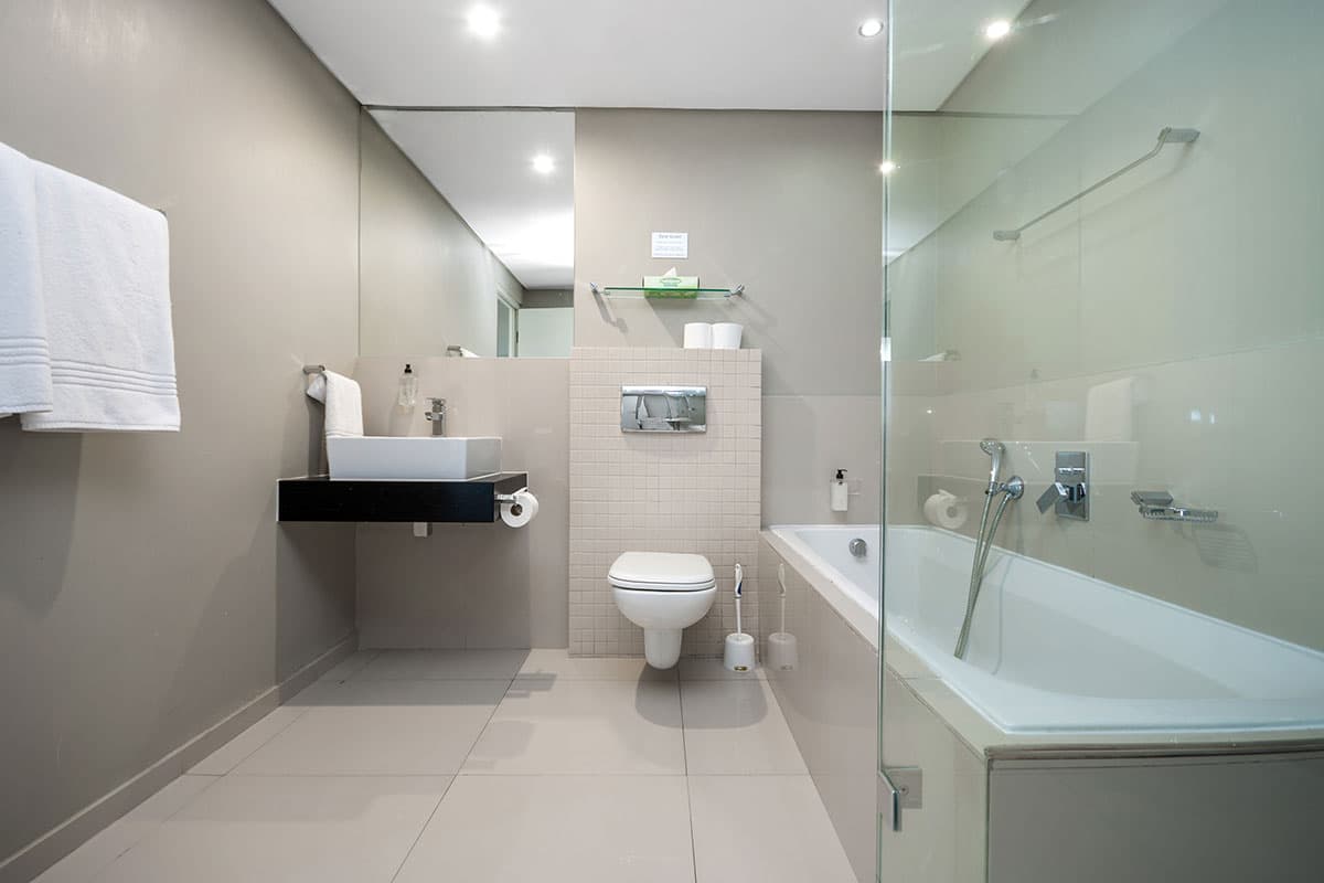Three Bedroom Deluxe Suite – living area