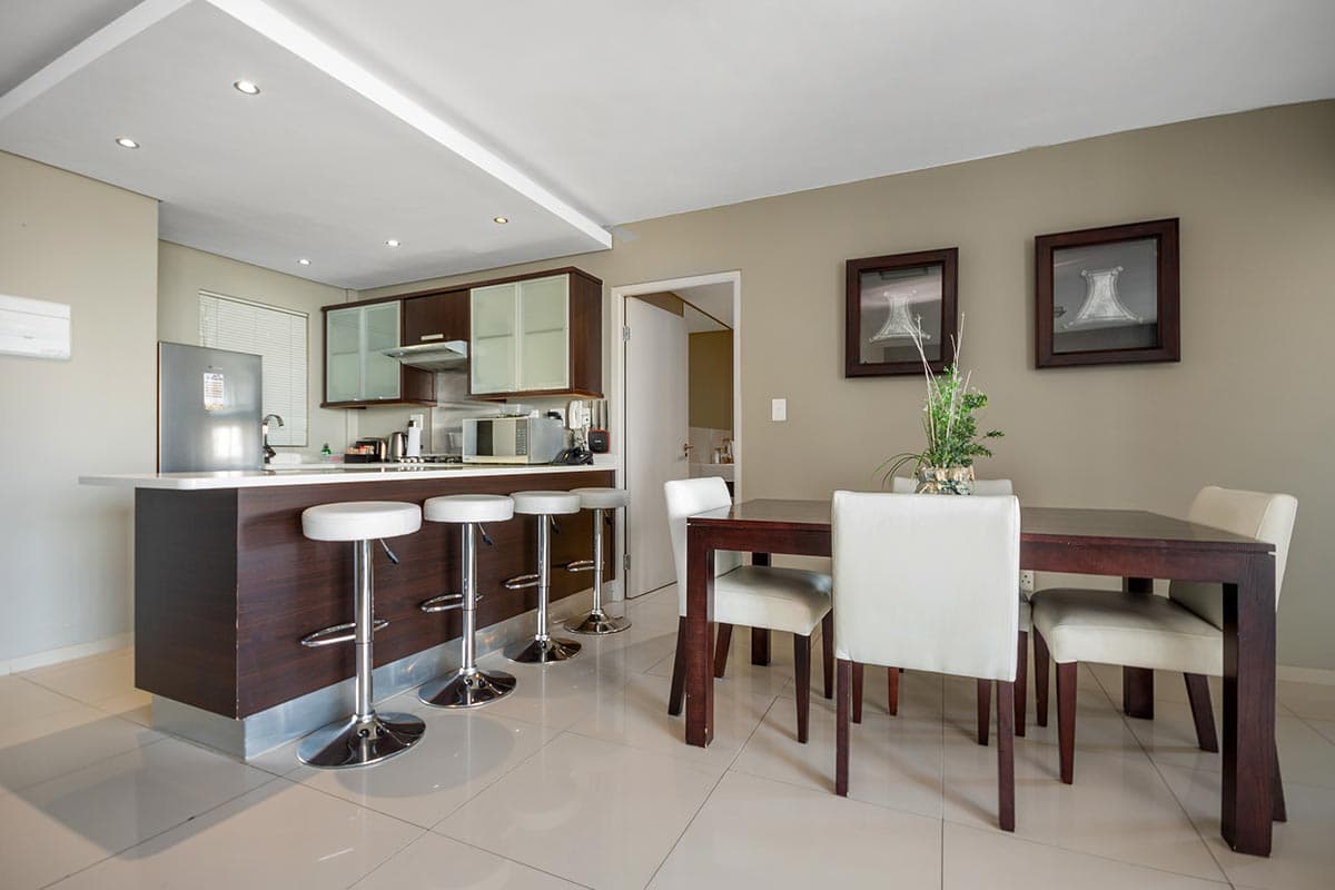 Two Bedroom Luxury Suite — photo 8