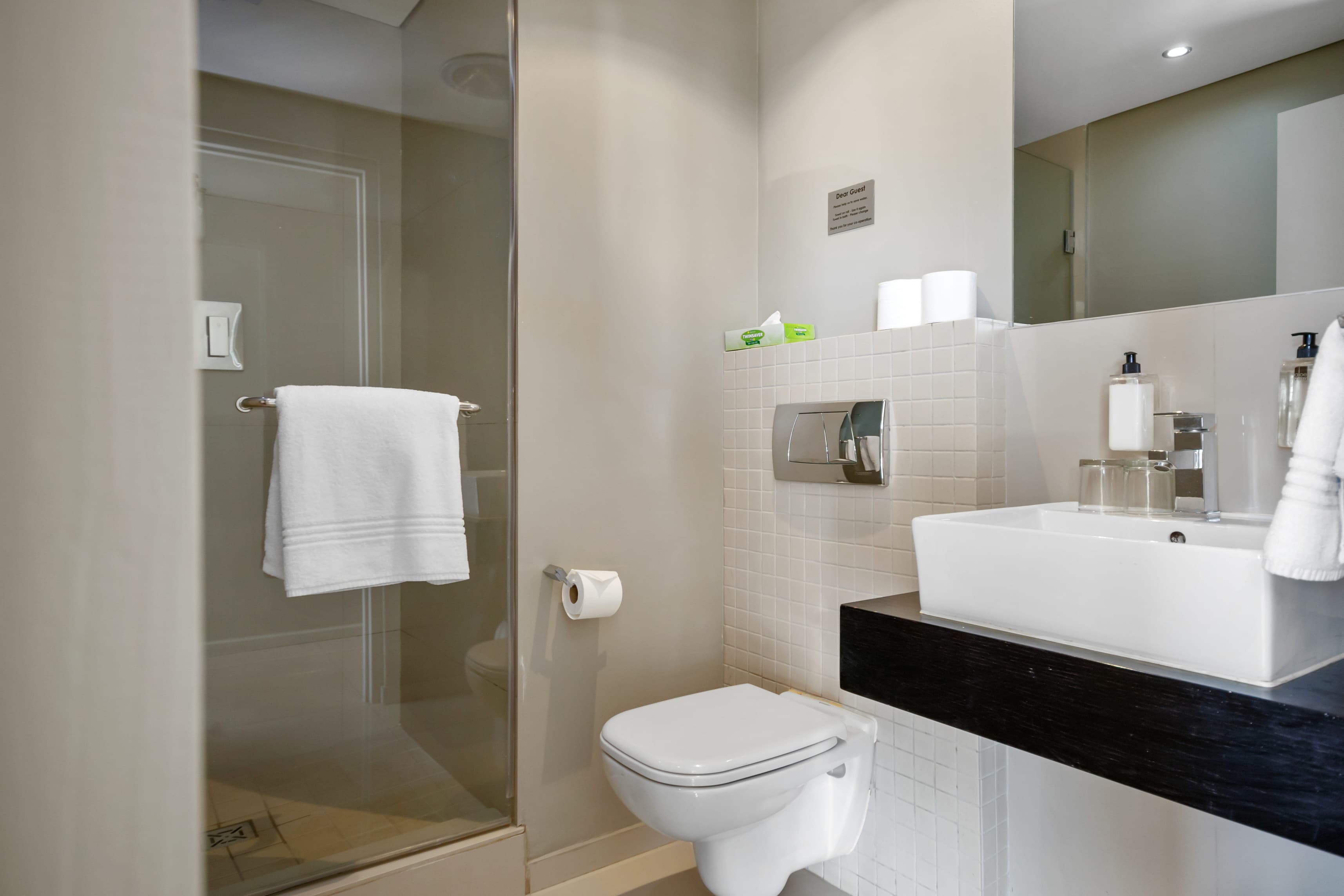 Two Bedroom Double Suite – photo 12