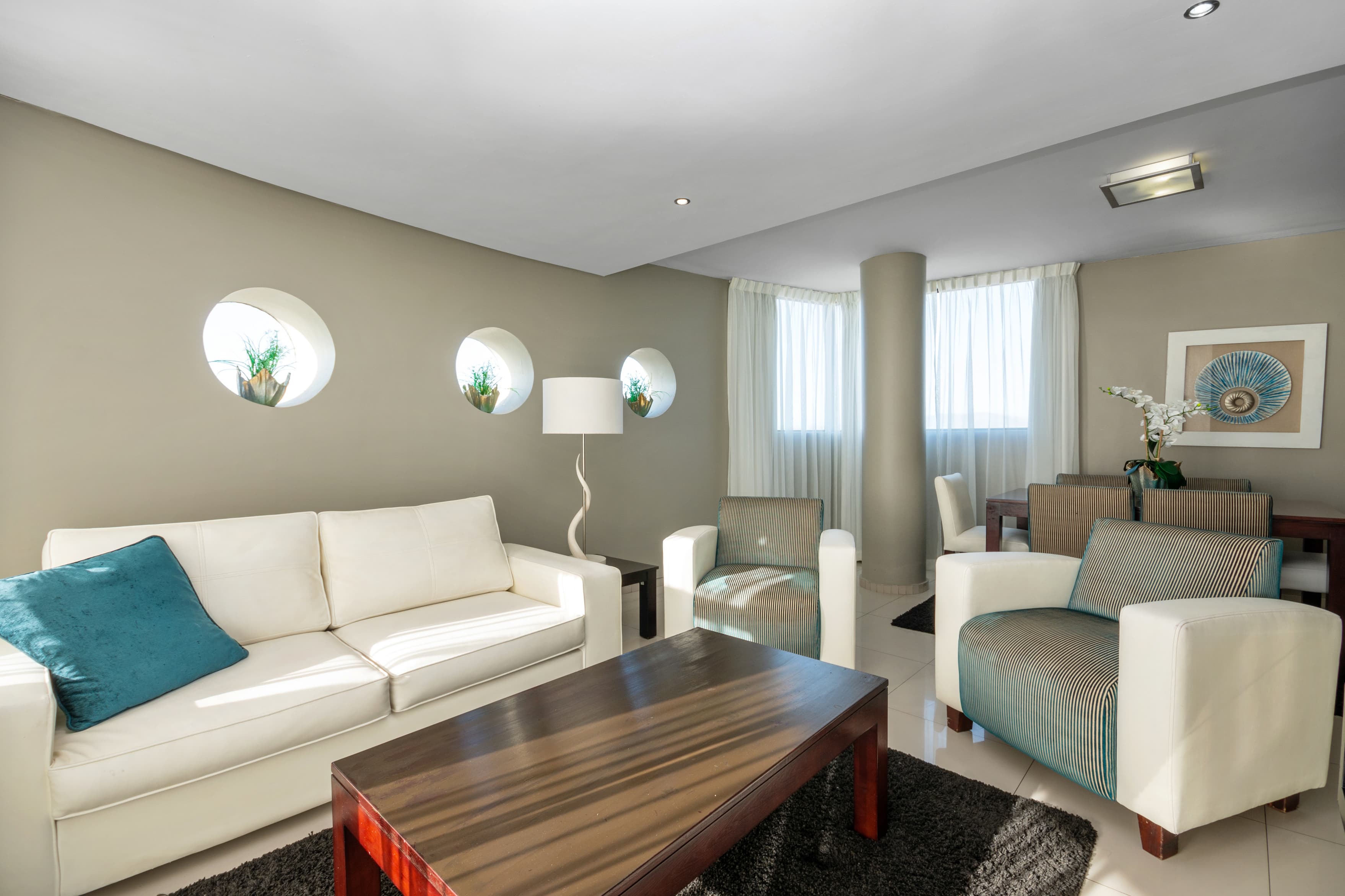 Three Bedroom Suite – photo 1