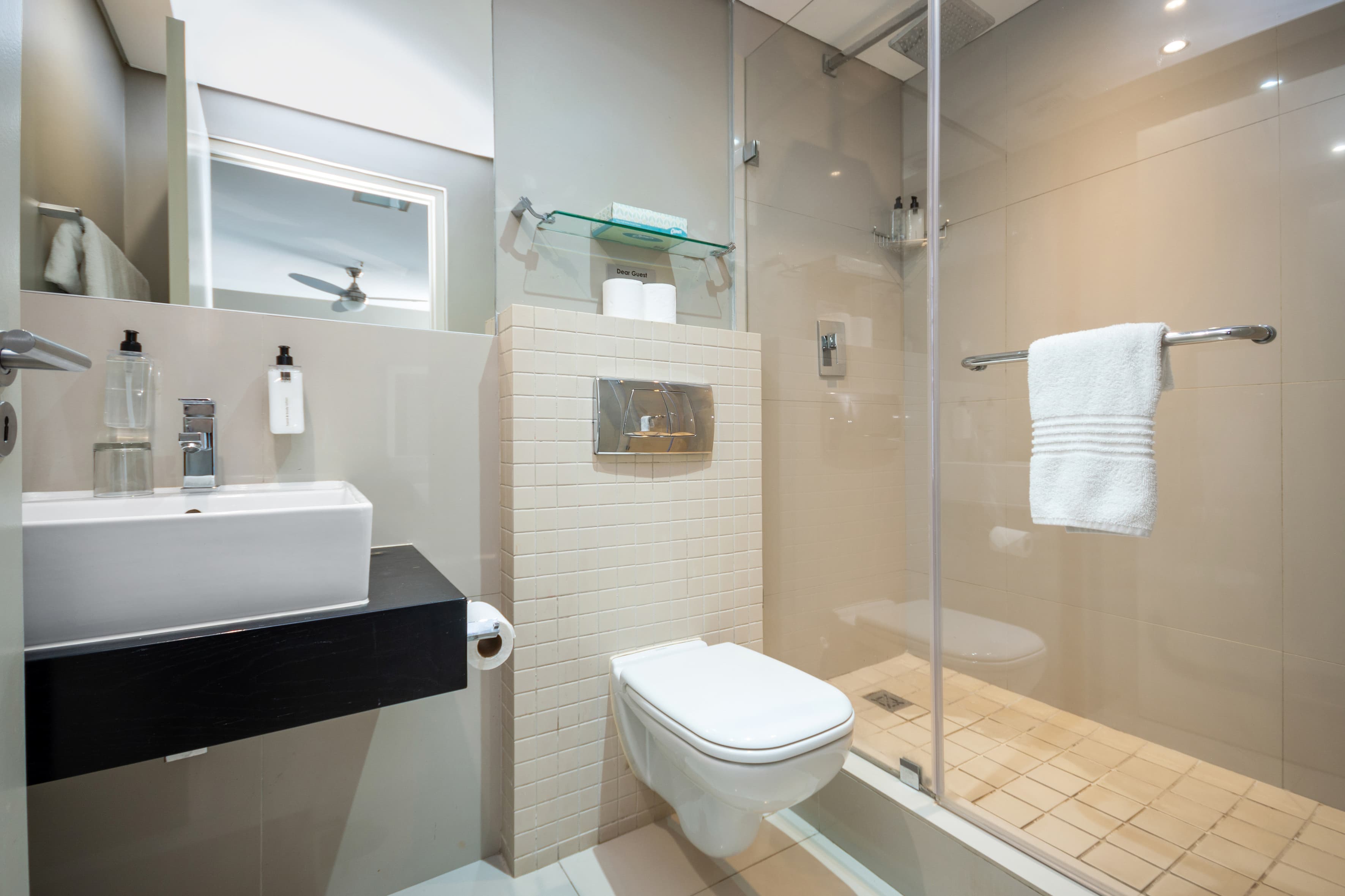 Three Bedroom Luxury Suite – photo 13